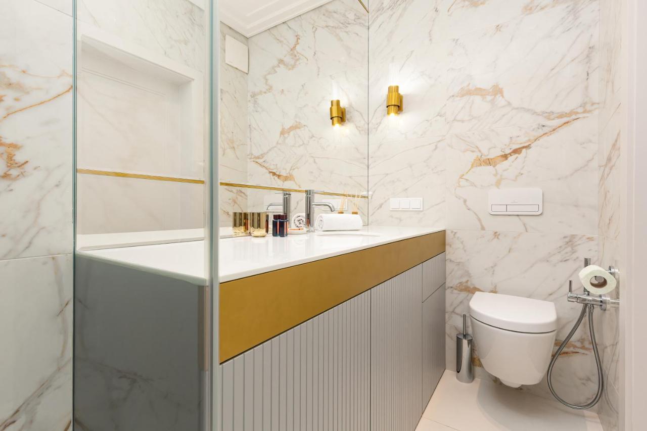 Mennica Residence Central Apartment By Renters Prestige Warszawa Exteriör bild