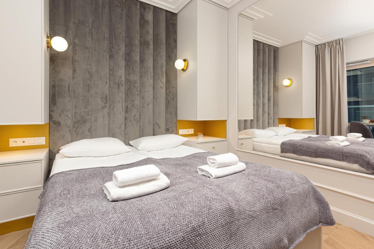Mennica Residence Central Apartment By Renters Prestige Warszawa Exteriör bild