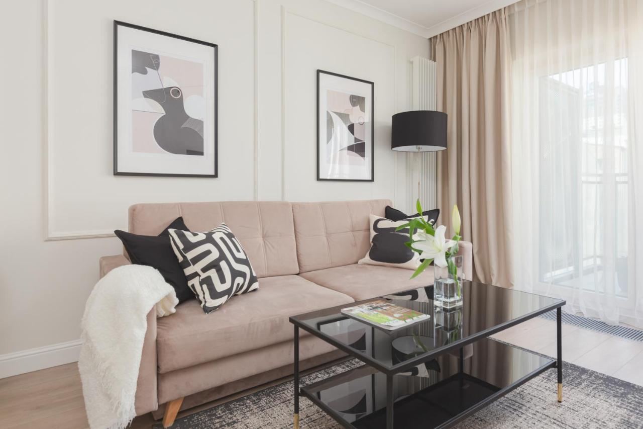 Mennica Residence Central Apartment By Renters Prestige Warszawa Exteriör bild