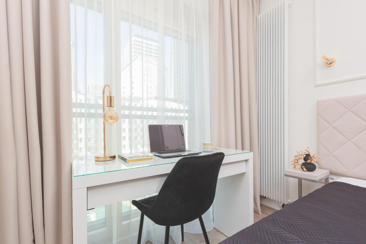 Mennica Residence Central Apartment By Renters Prestige Warszawa Exteriör bild