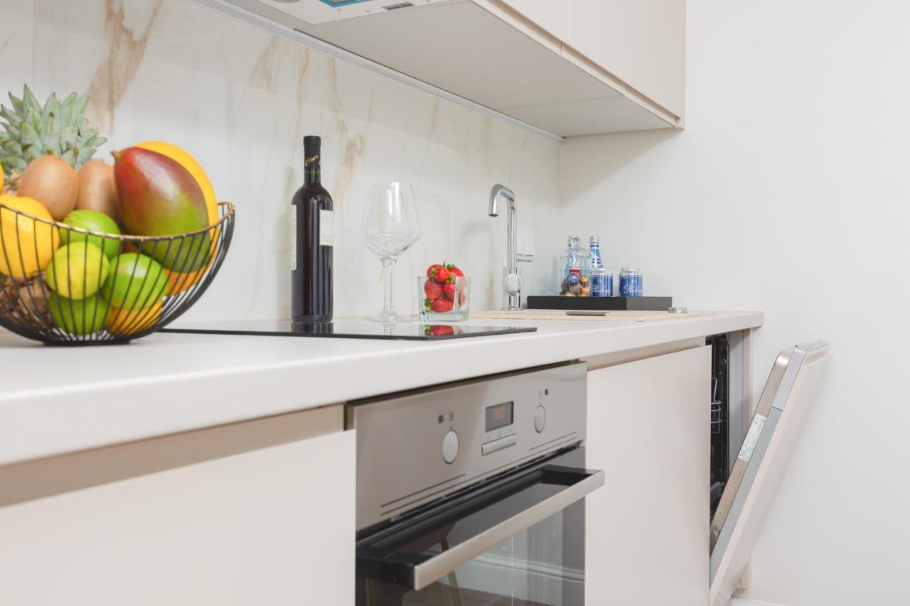 Mennica Residence Central Apartment By Renters Prestige Warszawa Exteriör bild