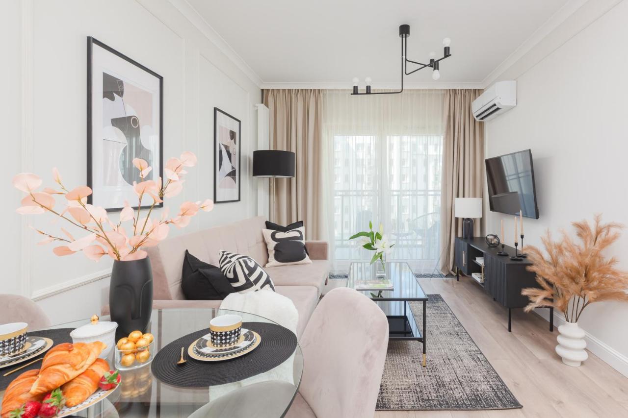 Mennica Residence Central Apartment By Renters Prestige Warszawa Exteriör bild